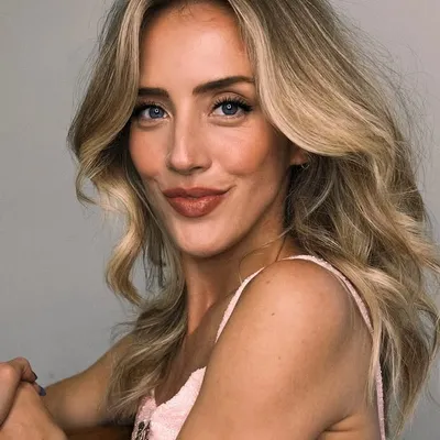 Sarah Mikaela profile