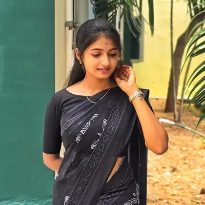 Sri Mathi🖤🌙 profile