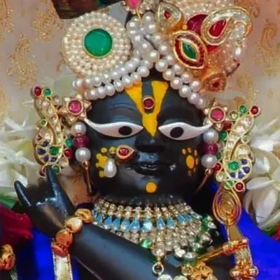 Sri Radharaman Laal profile