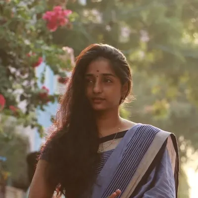 Srinija S