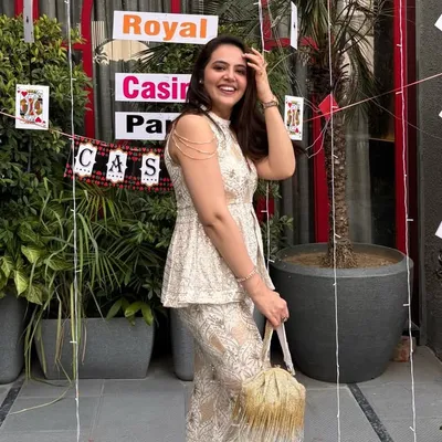 Srishti Chhabra profile