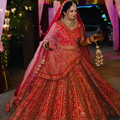 srishti dubey profile
