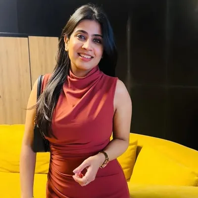 Srishti Girdhar profile
