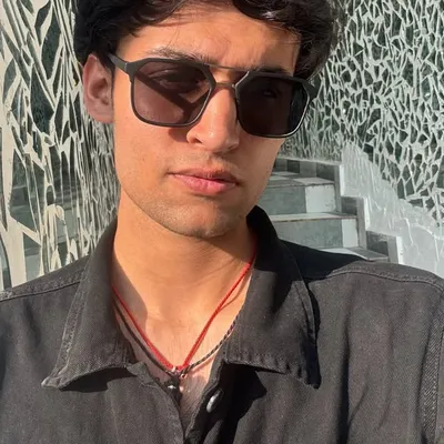 Srivats Bajpaiđź–¤ profile