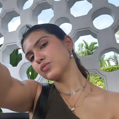 Sriya profile