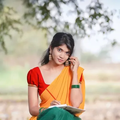 Srujana Yarneni profile