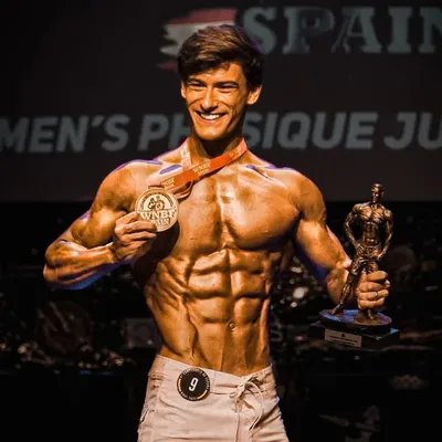 Sergio Fernández | WNBF PRO | ENTRENADOR ONLINE profile