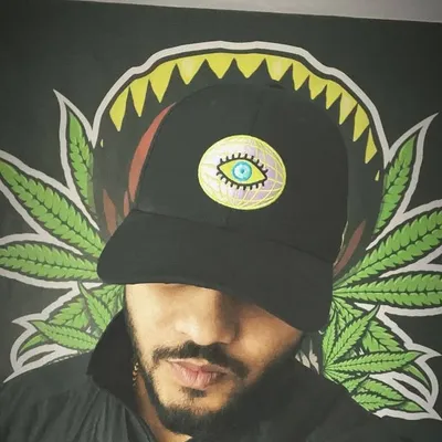 S T A R _B O Y_29 profile