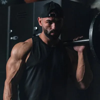 Eli Starosta profile