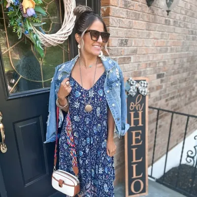 Nicole Alexis ~ Stylist profile