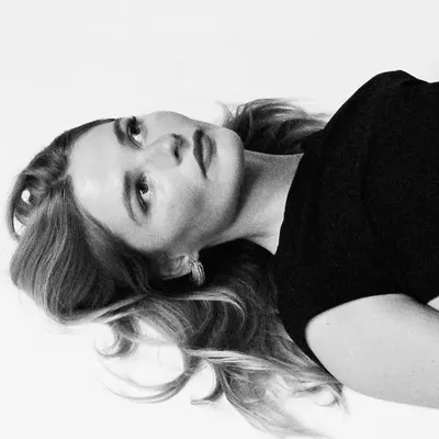 Stefanie Noelle Scott profile
