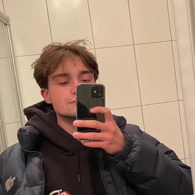 Stefan ๐ profile