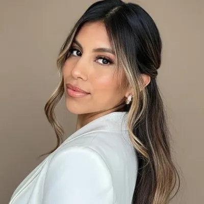 STEFANY CHÁVEZ profile