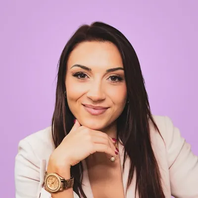 Stefany solyna | Stéphanie le cam profile