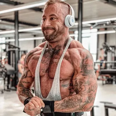 STEFFEN KAROLEK profile
