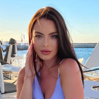 Stefanie profile