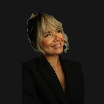 Stella Bermudes profile