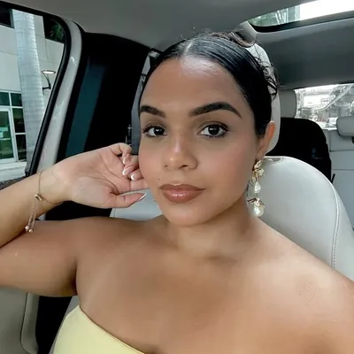 Stephanie Escobar profile