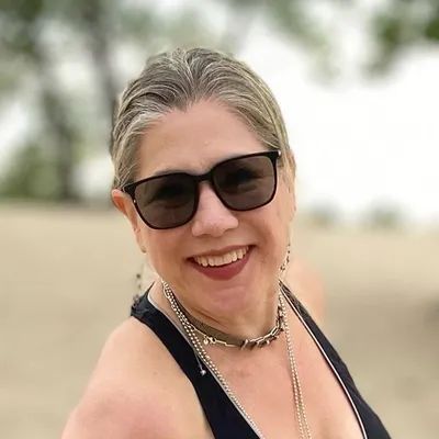 Stephani Buchman | Interior Design & Architecture Photographer profile
