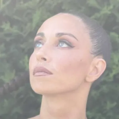 Choregraphe-Danseuse-Comedienn profile