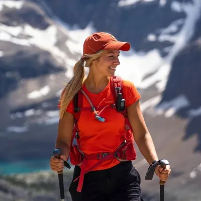 Stéphanie Bureau ↟ hiking, travel & outdoors profile
