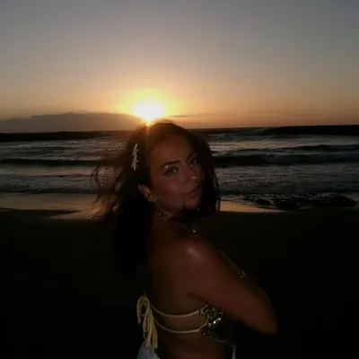 stéphanie 🍒 profile