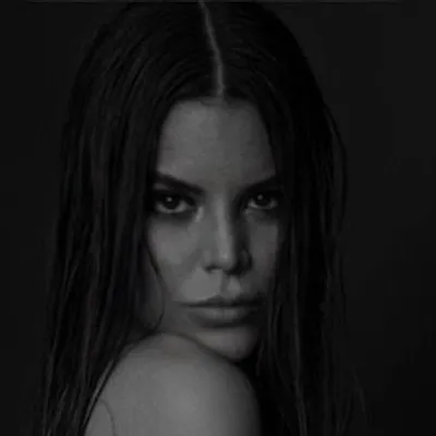 Stephanie O profile