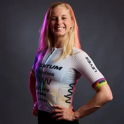 Steph Clutterbuck profile