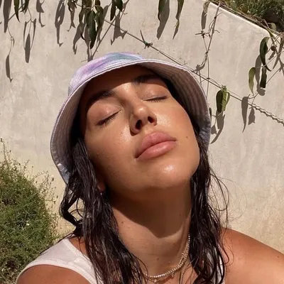 Stephanie Tchamanian profile