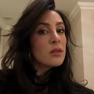 STEPHANIE ROCHA profile