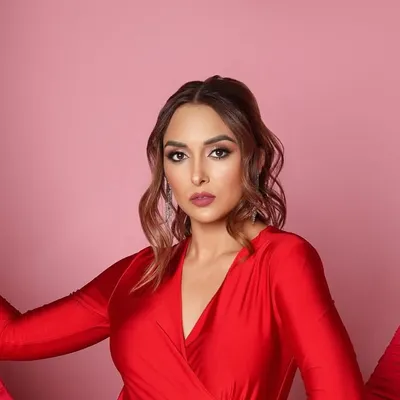 STEPHANY LOPEZ profile