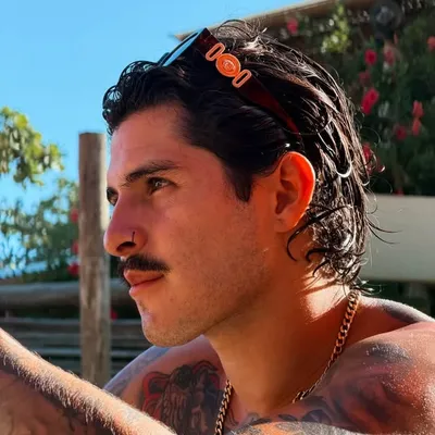Steve Niño profile