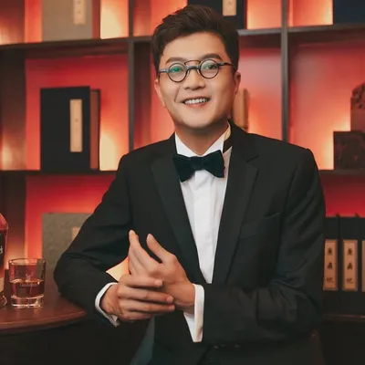 刘伟兴 Steve Low profile