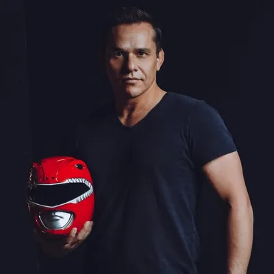 Steve Cardenas profile