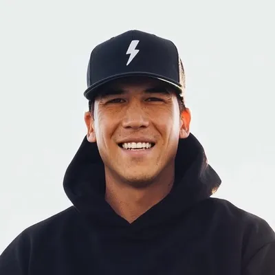 Steve Lee profile