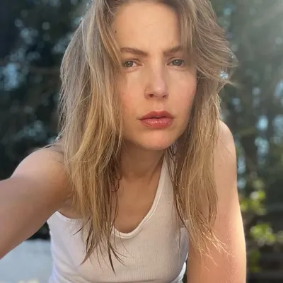 Stevie Wynne Levine profile
