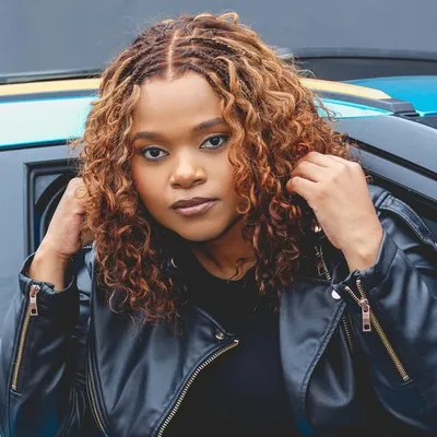 Sthandwa Nzuza profile