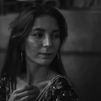Cecilia Barry profile
