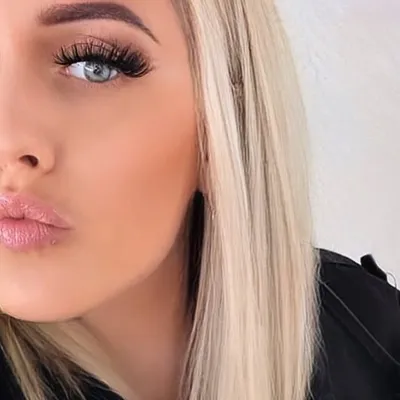 Stina profile