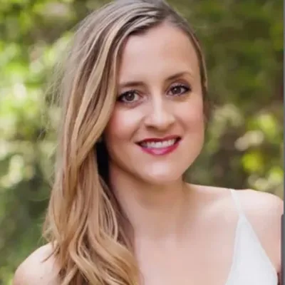 Sanda | Chicago North Shore Interior Designer profile