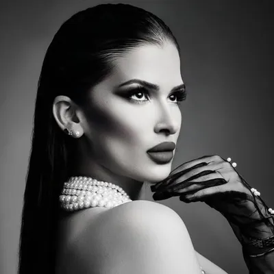 Helena Stojnic profile