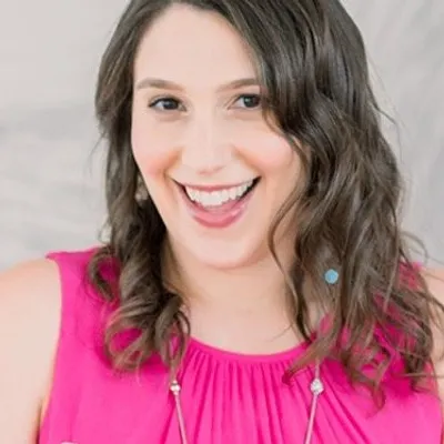 ISABEL KATEMAN | WEBSITE STRATEGY & COPY profile