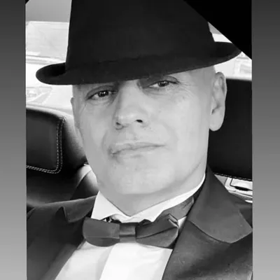 Stuart Watts profile