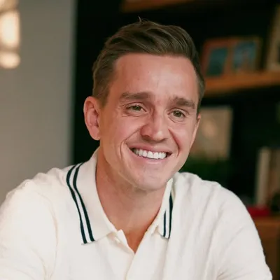 Stu Holden profile