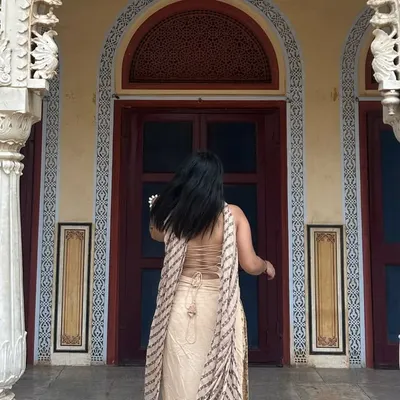 Stuti Tiwari profile