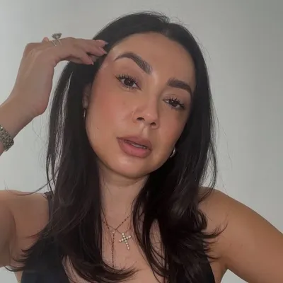 Ale Ayala •Blogger/Youtuber profile