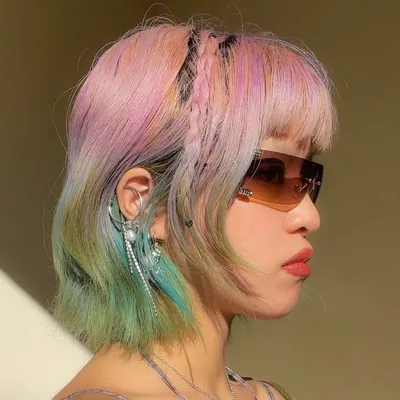 elle hioe profile