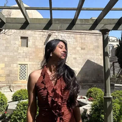 Neha Vazarkar profile