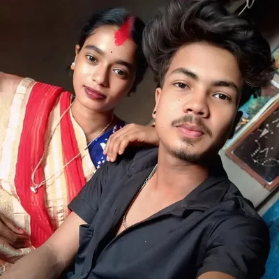 বাড়ির ছোটো রাজকন্যা profile