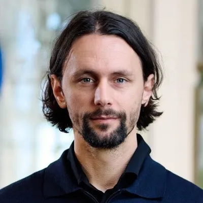 Neven Subotic profile